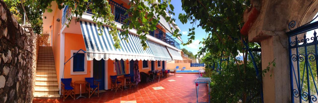 Maria Studios Agia Efimia エクステリア 写真